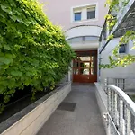Marivi - Luxury Apartment Above The Beach Znjan