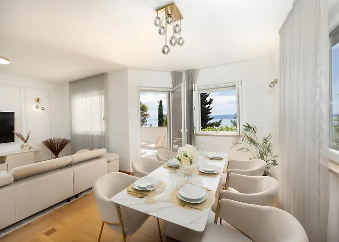 Marivi - Luxury Apartment Above The Beach Znjan